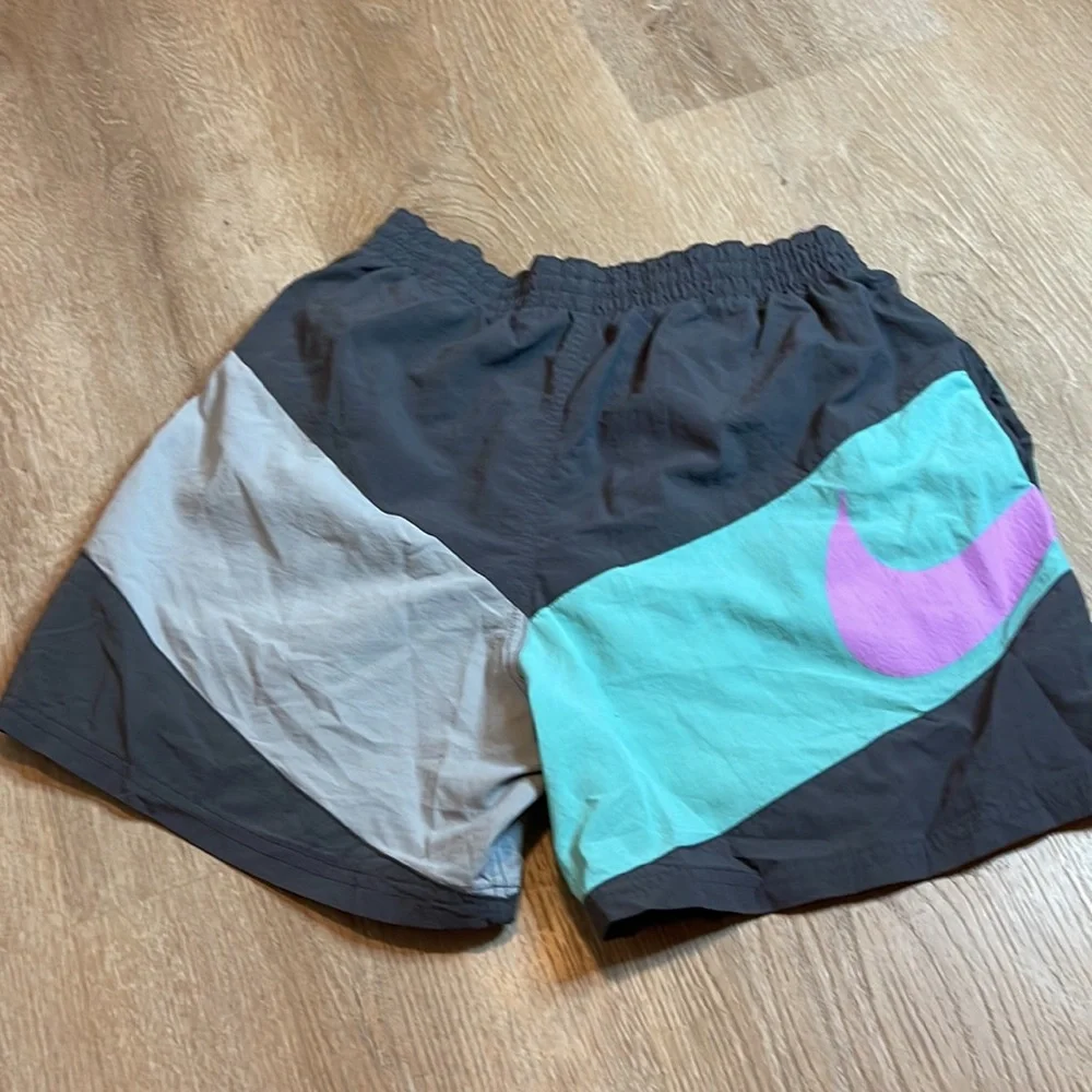 Nike‎ Chevron Stripe Block Short A8